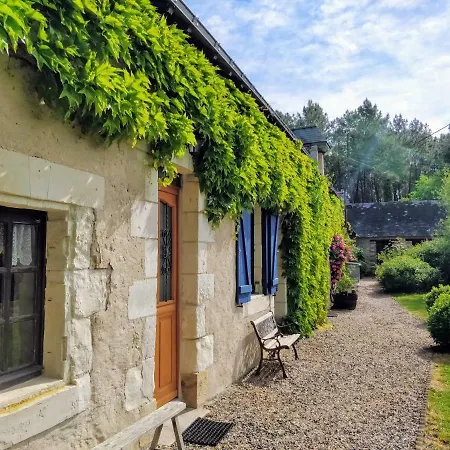 Holiday home Traditional Longere At La Fortinerie